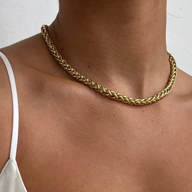 CAITY CHAIN NECKLACE